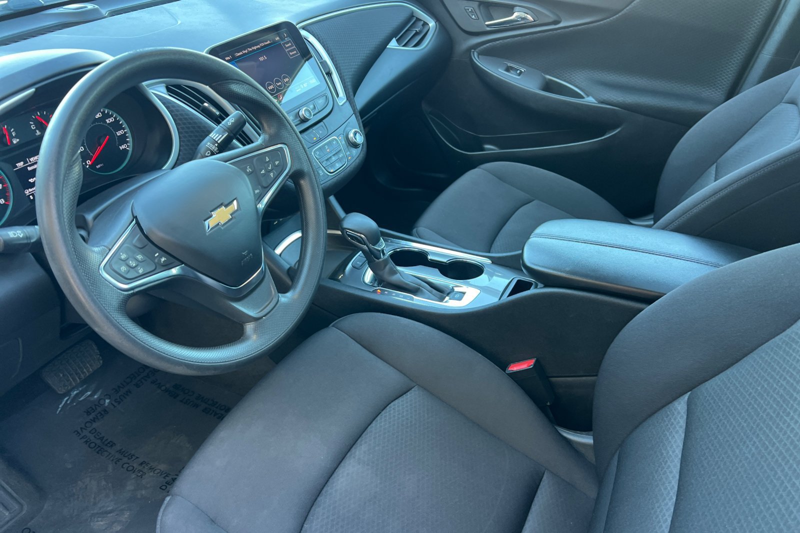 Used 2024 Chevrolet Malibu LT FWD image 11