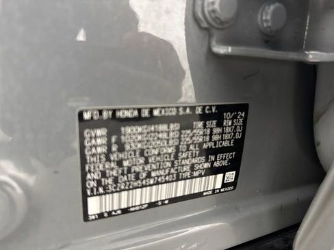 Certified 2025 Honda HR-V Sport image 37