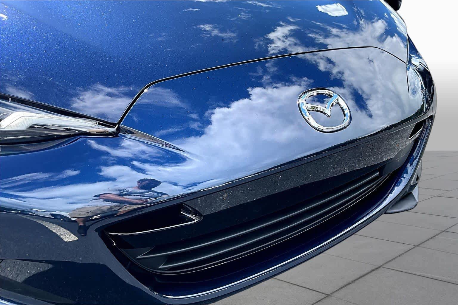 Used 2025 MAZDA MX-5 Miata RF Grand Touring RWD image 28