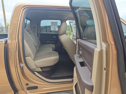 Used 2012 RAM 1500 Big Horn w/ Luxury Group RWD image 18