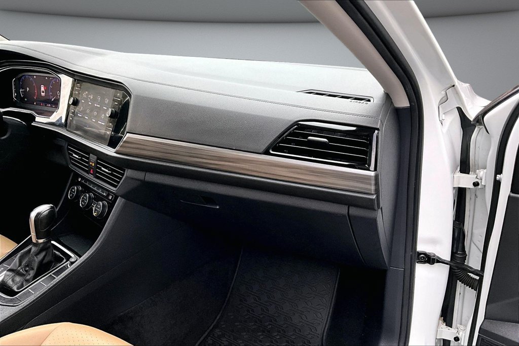 Used 2019 Volkswagen Jetta SEL FWD image 26