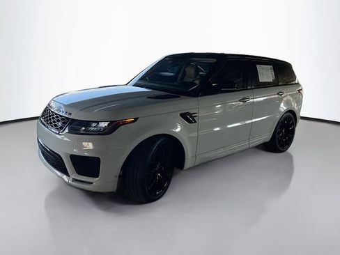 Used 2021 Land Rover Range Rover Sport HST image 3