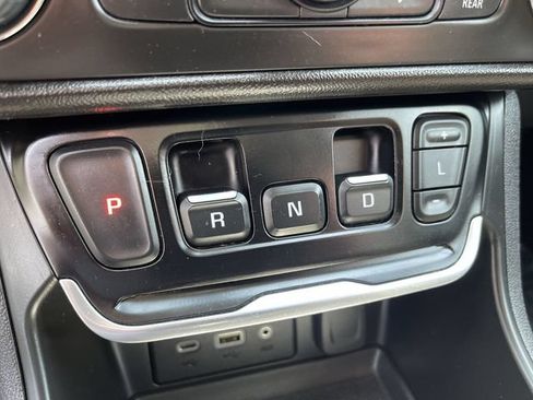 Used 2020 GMC Terrain SLE w/ Driver Convenience Package AWD/4WD image 22