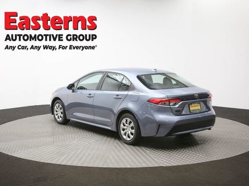 Used 2022 Toyota Corolla LE image 59