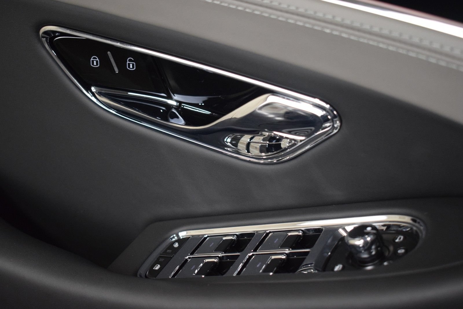 New 2024 Bentley Continental GT S AWD/4WD image 43
