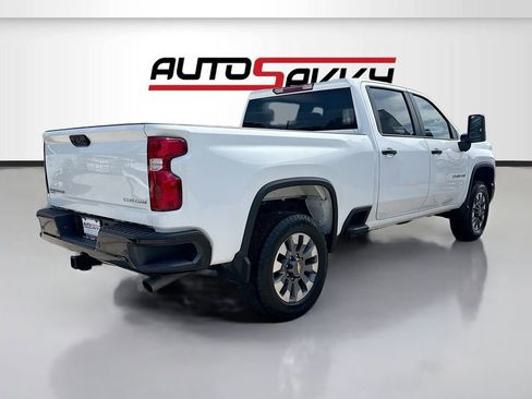 Used 2025 Chevrolet Silverado 2500 Custom w/ Custom Convenience Package AWD/4WD image 7