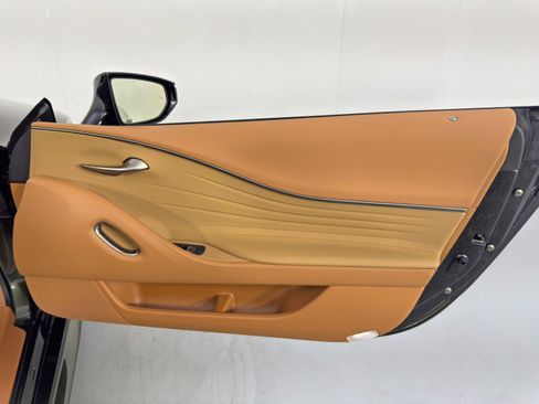 Used 2024 Lexus LC 500 Convertible w/ Touring Package image 43