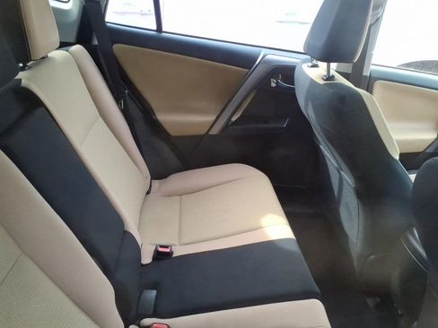 Used 2016 Toyota RAV4 XLE image 6