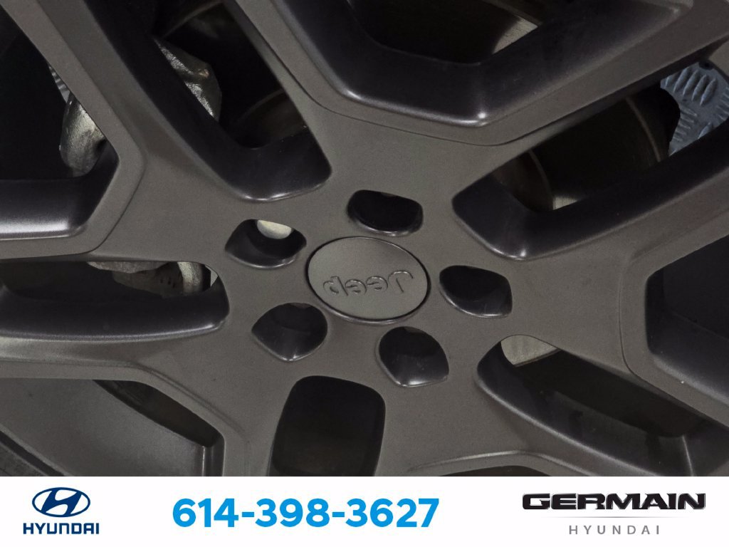 Used 2021 Jeep Renegade Latitude AWD/4WD image 13