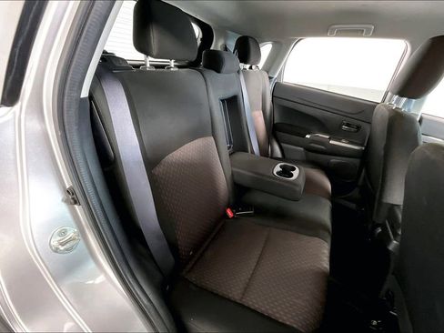 Used 2019 Mitsubishi Outlander Sport SE image 27