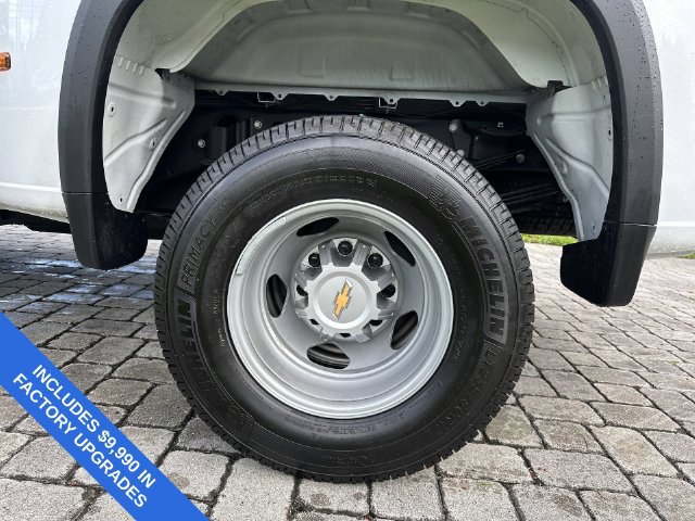 Used 2026 Chevrolet Silverado 3500 W/T AWD/4WD image 11