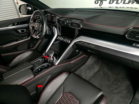 Used 2019 Lamborghini Urus image 31