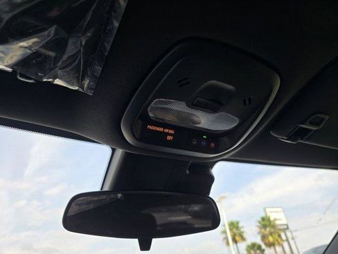 New 2026 Chevrolet Trax RS image 32