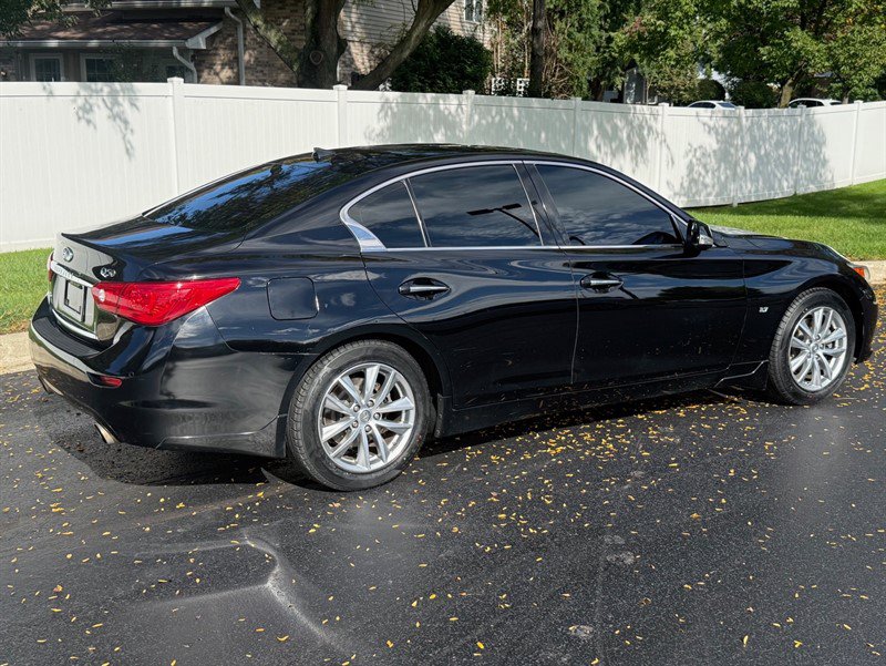 Used 2014 INFINITI Q50 Premium w/ Deluxe Touring Package AWD/4WD image 5