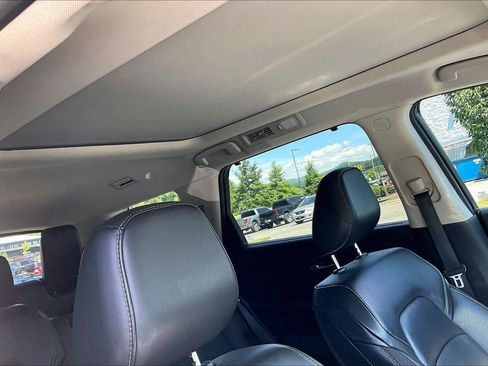 Certified 2023 Nissan Pathfinder SL w/ SL Premium Package AWD/4WD image 21