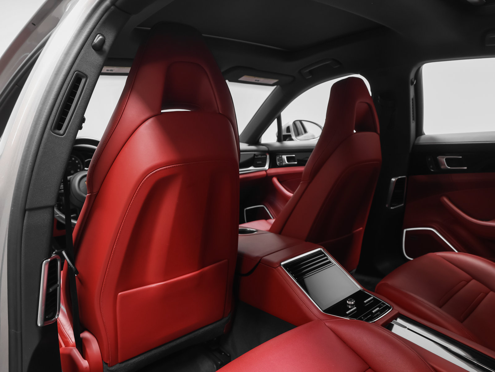 Certified 2023 Porsche Panamera 4S w/ Premium Package AWD/4WD image 44