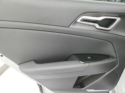 Used 2023 Kia Sportage EX image 37