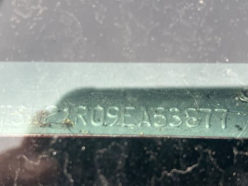 Used 2009 Ford F250 image 3