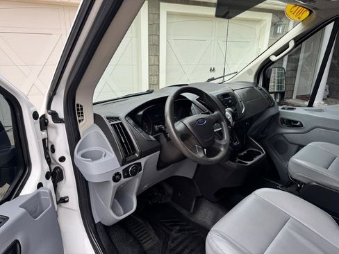Used 2015 Ford Transit 250 148 Medium Roof image 11