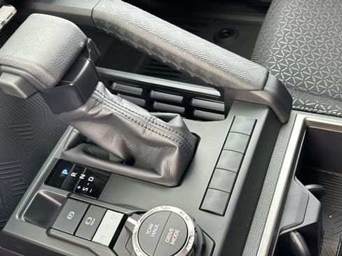 New 2026 Toyota 4Runner SR5 image 24