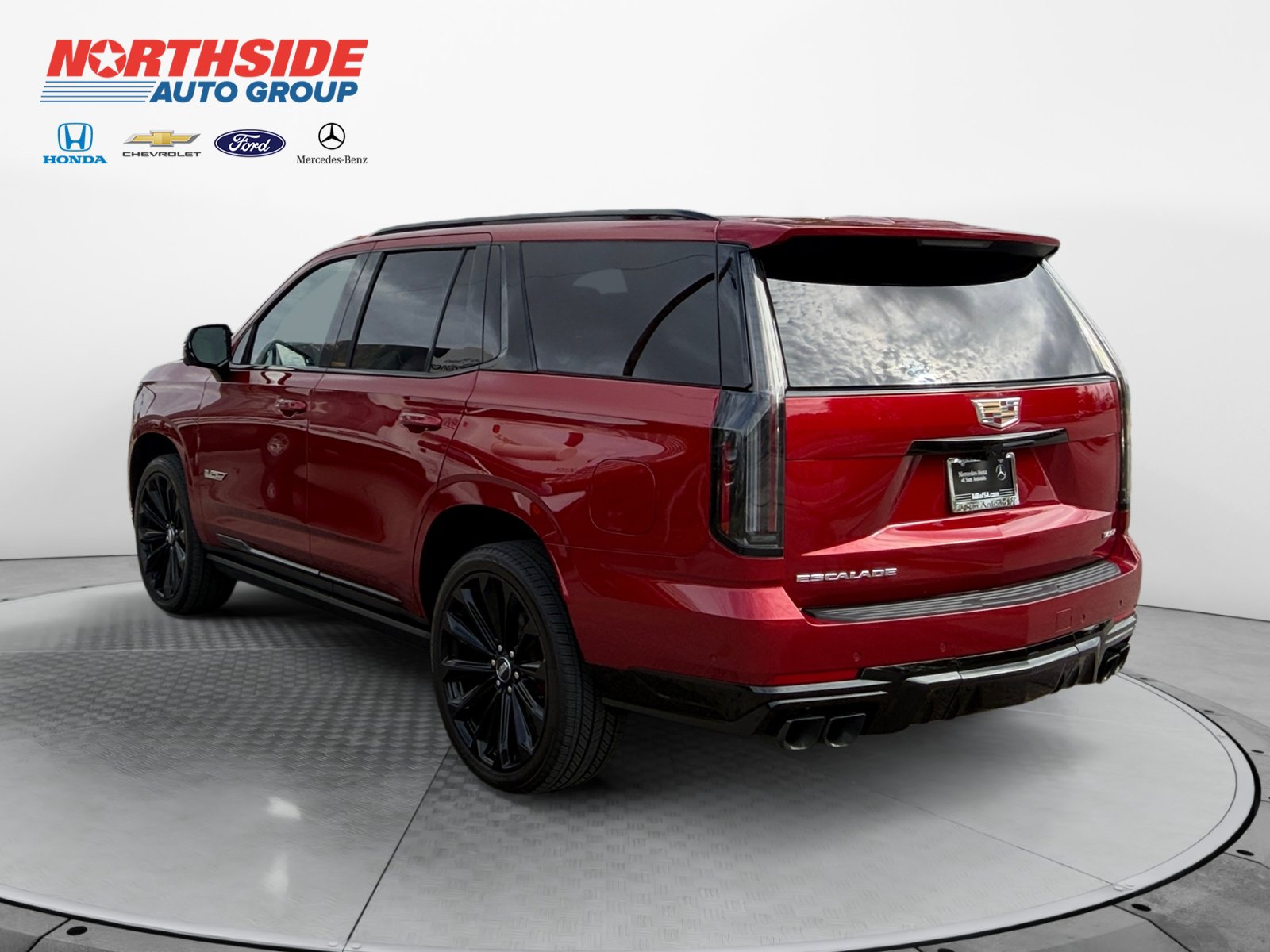 Used 2026 Cadillac Escalade V w/ LPO, Floor Liner Package AWD/4WD image 5