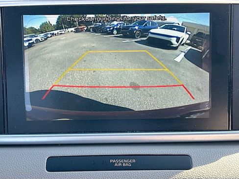 Certified 2021 Kia Sportage LX image 11