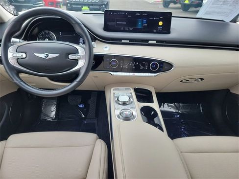 Used 2023 Genesis GV70 2.5T w/ Cargo Package image 11