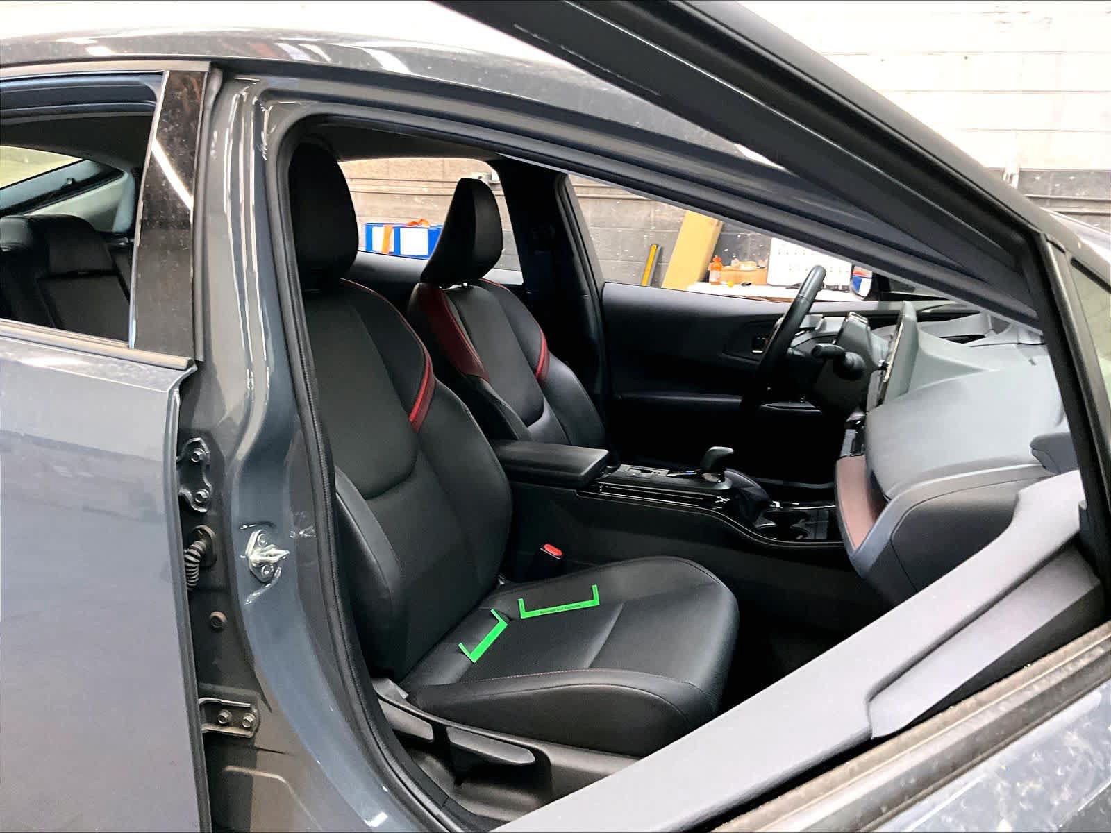 Used 2023 Toyota Prius Prime FWD image 10