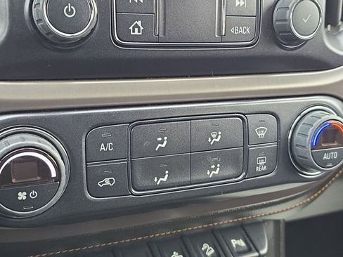 Used 2022 GMC Canyon AT4 w/ Trailering Package image 20