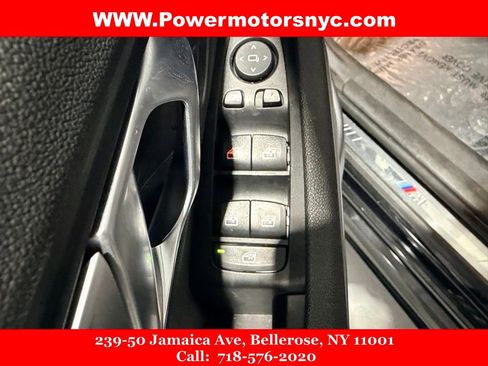 Used 2021 BMW 330e w/ M Sport Package image 37