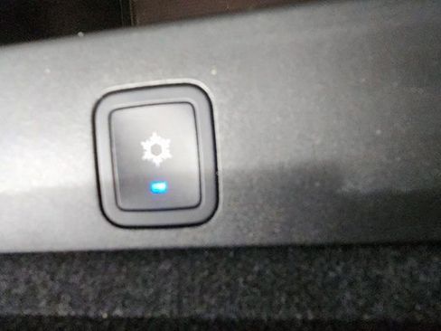 Used 2022 Jeep Grand Wagoneer Series III image 42