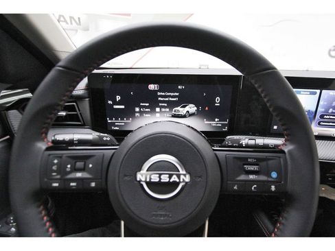 New 2026 Nissan Kicks SR FWD image 13