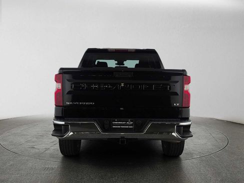 Used 2023 Chevrolet Silverado 1500 LT AWD/4WD image 4