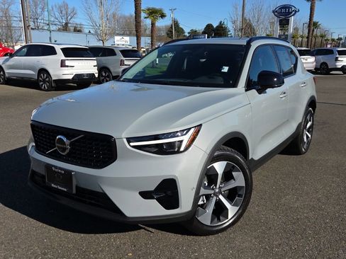New 2026 Volvo XC40 B5 Plus w/ Protection Package Premier AWD/4WD image 1