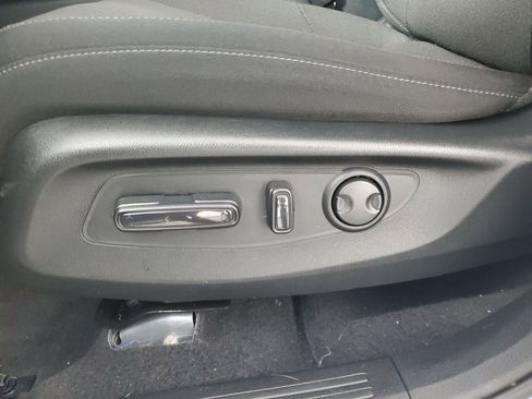 Used 2023 Honda CR-V EX image 28