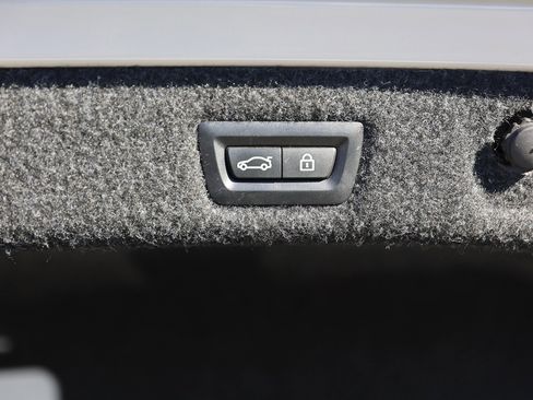 Used 2019 BMW 540i xDrive w/ Convenience Package image 14