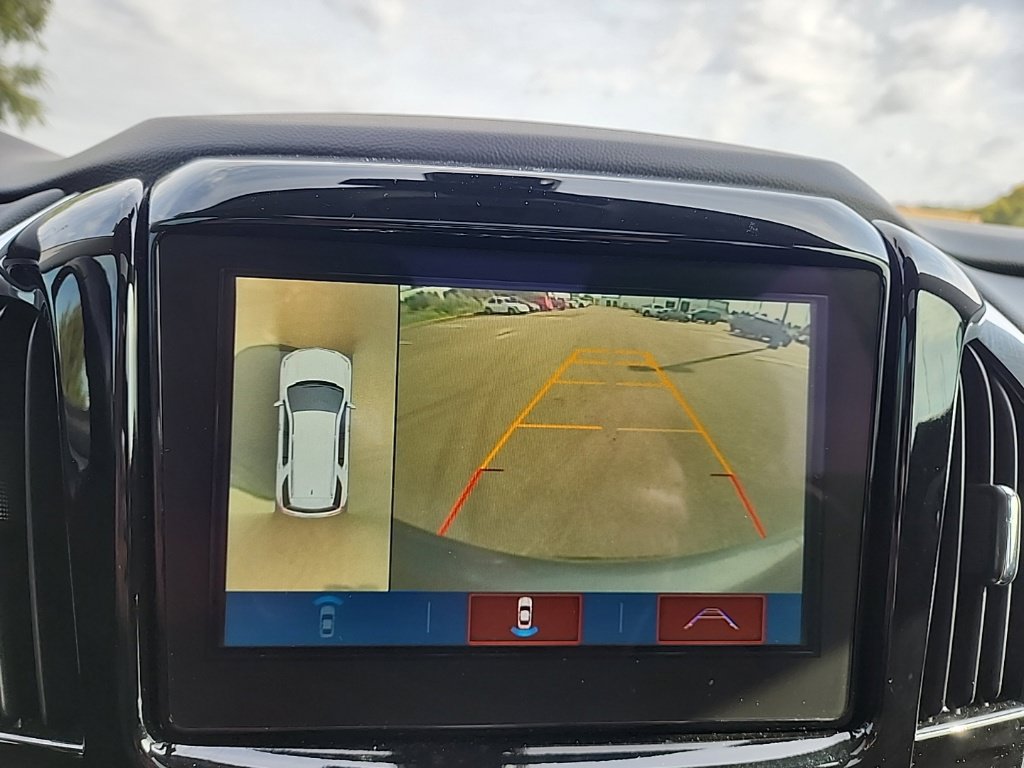 Used 2019 Chevrolet Traverse RS AWD/4WD image 27