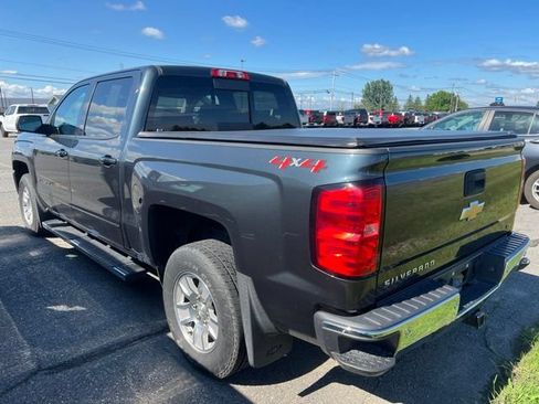Used 2018 Chevrolet Silverado 1500 LT w/ All Star Edition AWD/4WD image 4
