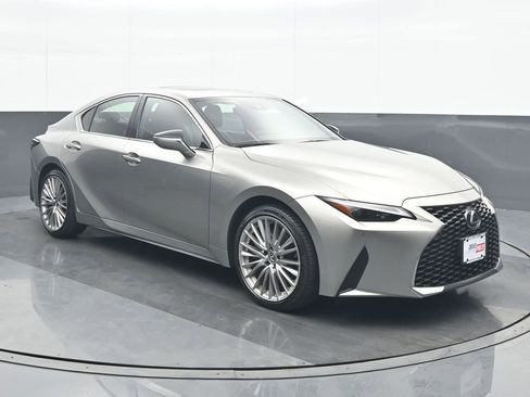Used 2023 Lexus IS 300 AWD w/ Premium Package image 9