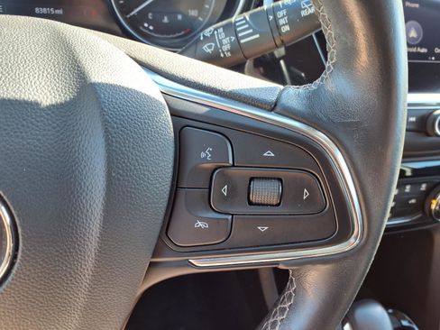 Used 2021 Buick Encore GX Preferred w/ Sport Touring Package FWD image 12