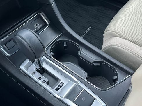 Used 2024 Subaru Ascent Premium w/ Convenience Package image 21