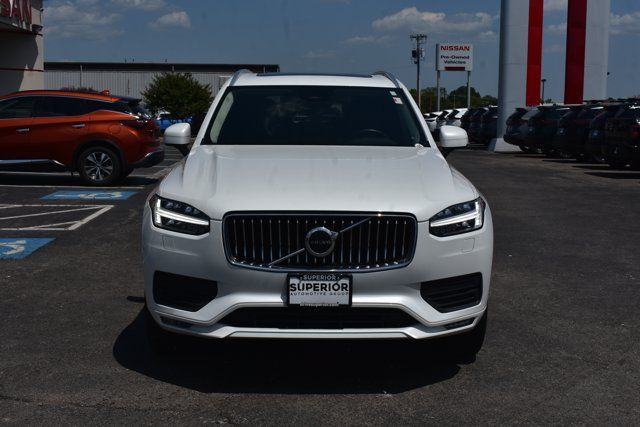 Used 2023 Volvo XC90 B5 Core AWD/4WD image 2