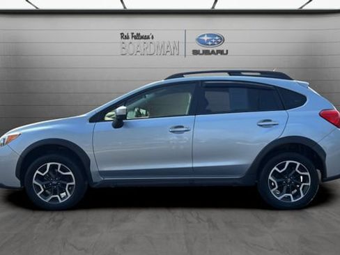 Used 2017 Subaru Crosstrek 2.0i Premium AWD/4WD image 9