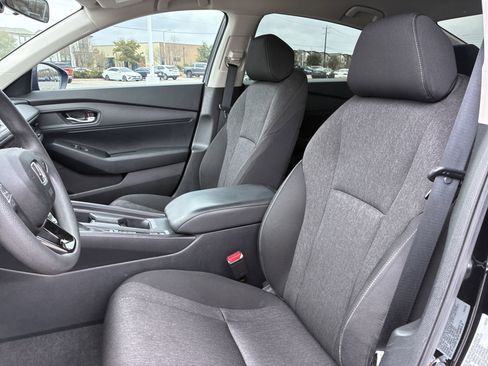 Certified 2023 Honda Accord LX image 17