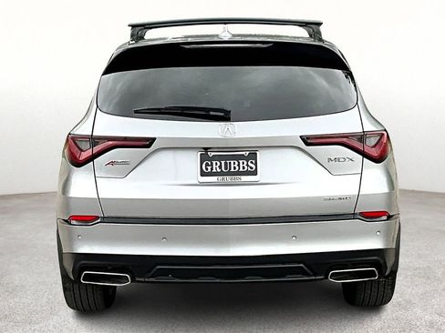 Used 2022 Acura MDX A-Spec image 6