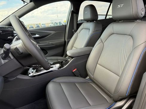 New 2026 Buick Envista Sport Touring FWD image 16