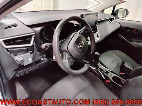 Used 2022 Toyota Corolla LE image 10