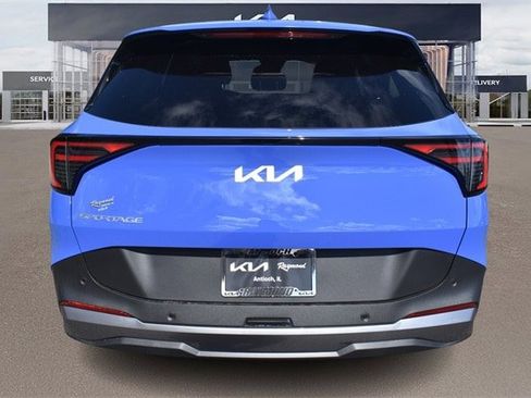 New 2026 Kia Sportage EX image 4