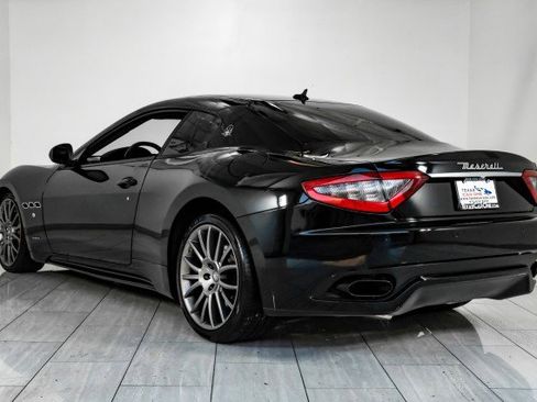 Used 2013 Maserati GranTurismo Sport image 8