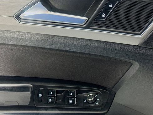 Used 2019 Volkswagen Atlas S image 20